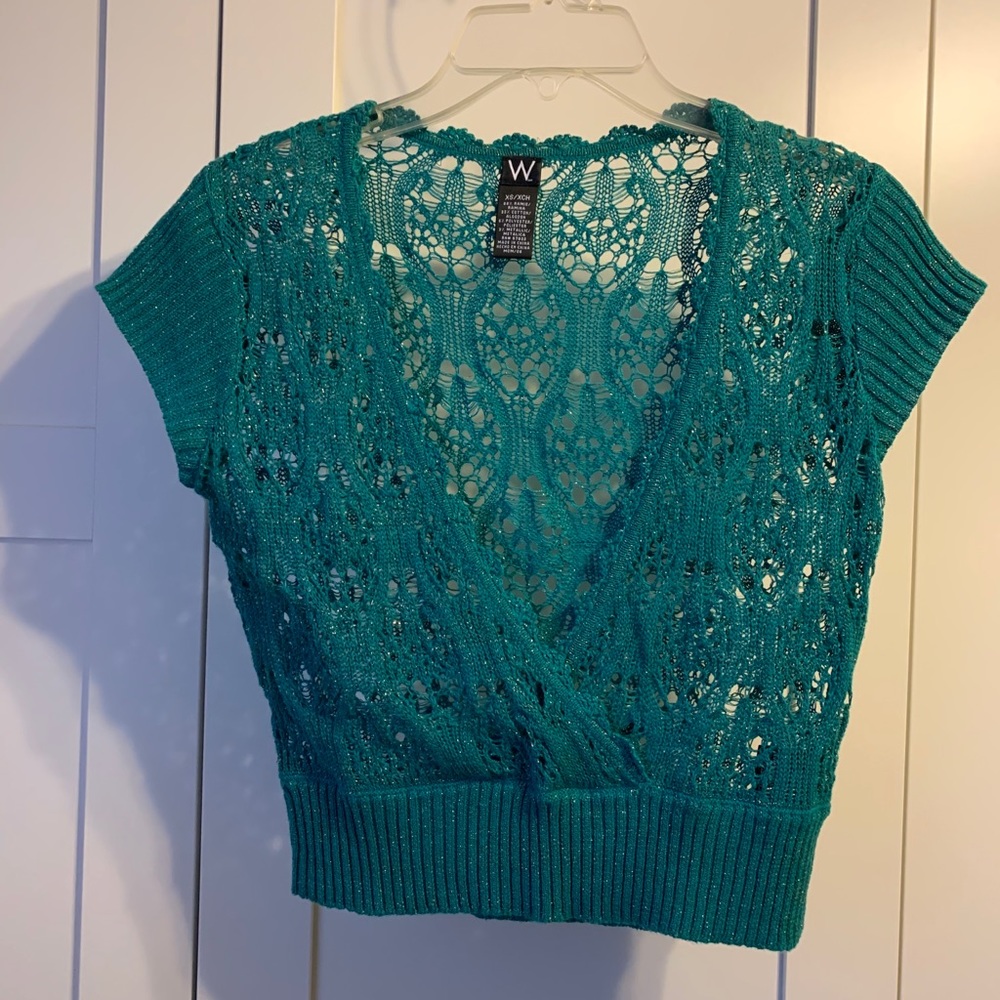 Crop knit shrug with gold accents